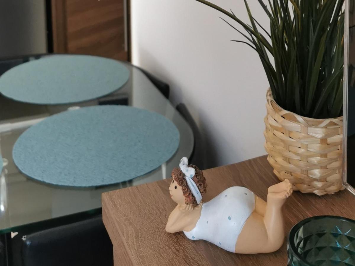 Vivi Wellness Apartman Apartment Siofok Luaran gambar